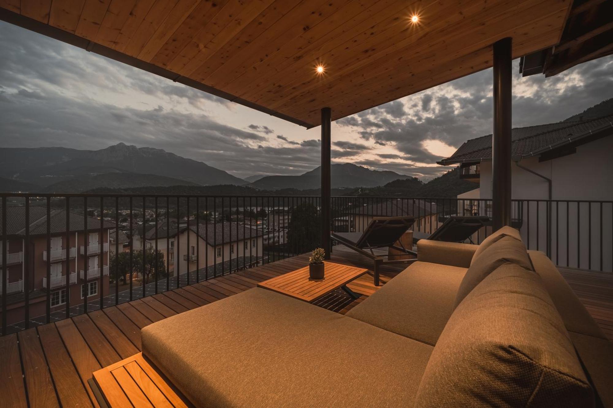 Cristallo Sport & Wellness Hotel Levico Terme Extérieur photo